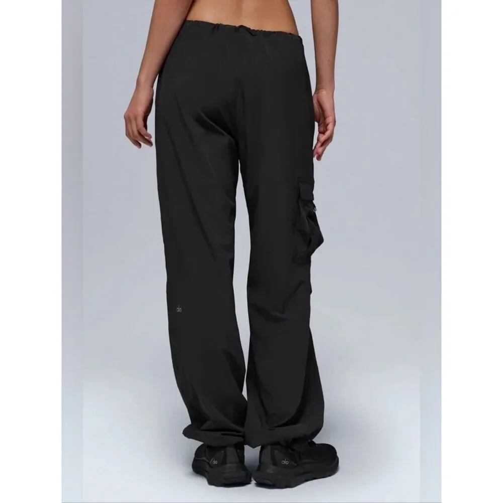 Alo Yoga Megastar Cargo Pants Black Low Rise Wide Leg Size M NWT